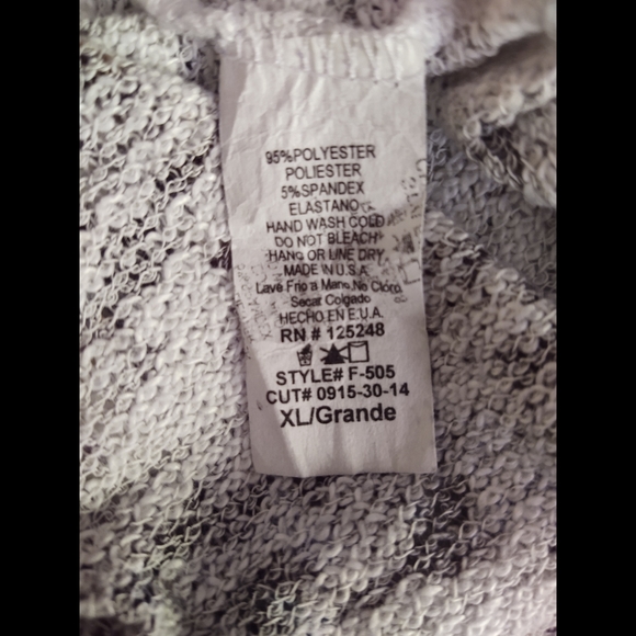 YMF Las Vegas Sweater - Picture 4 of 4